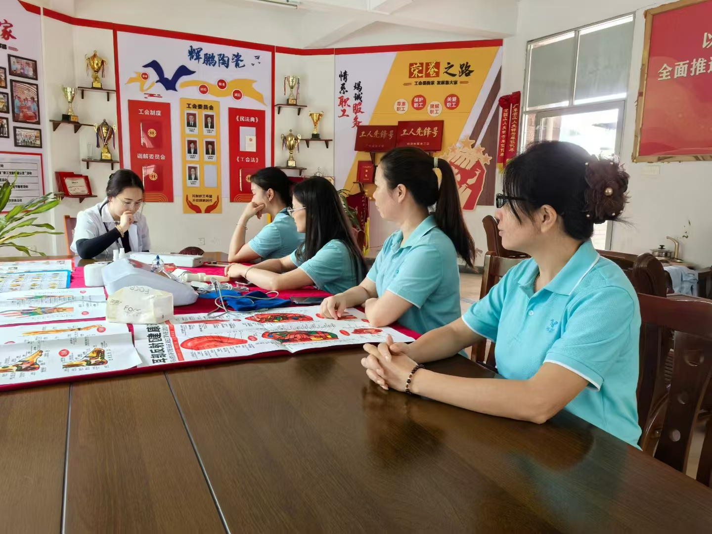 	 尊龙时凯摘要2025第18期